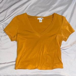 Fashion nova crop top 🍯